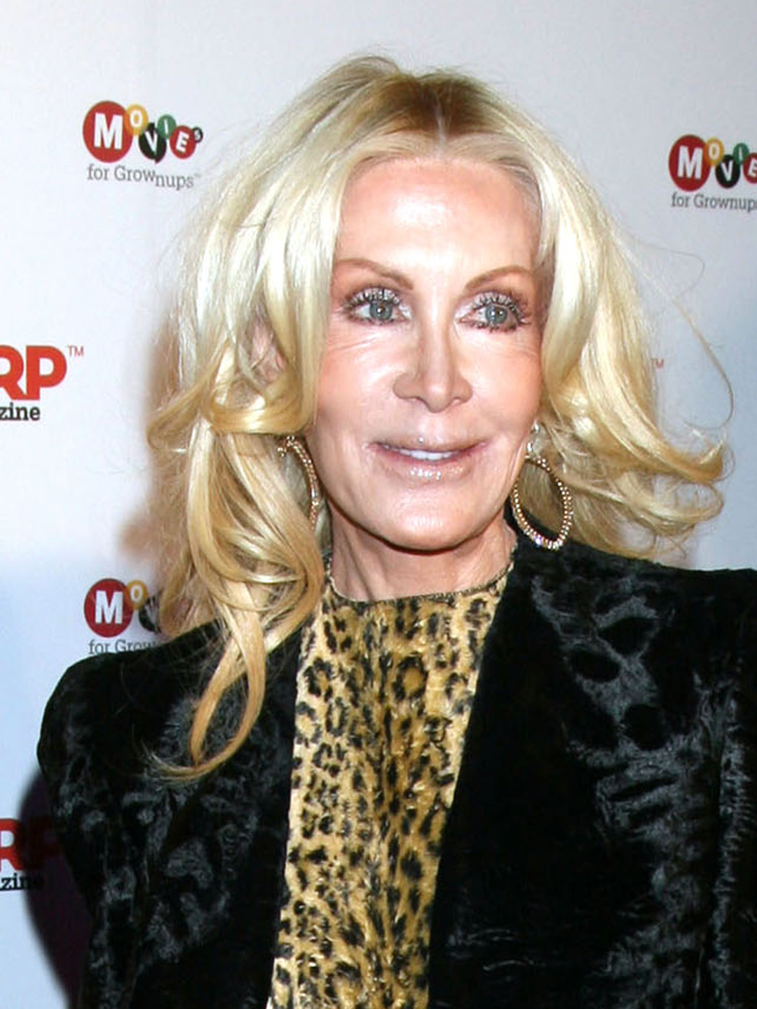 Joan Van Ark